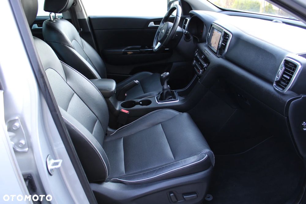 Kia Sportage 1.7 CRDI 2WD ISG Spirit - 30