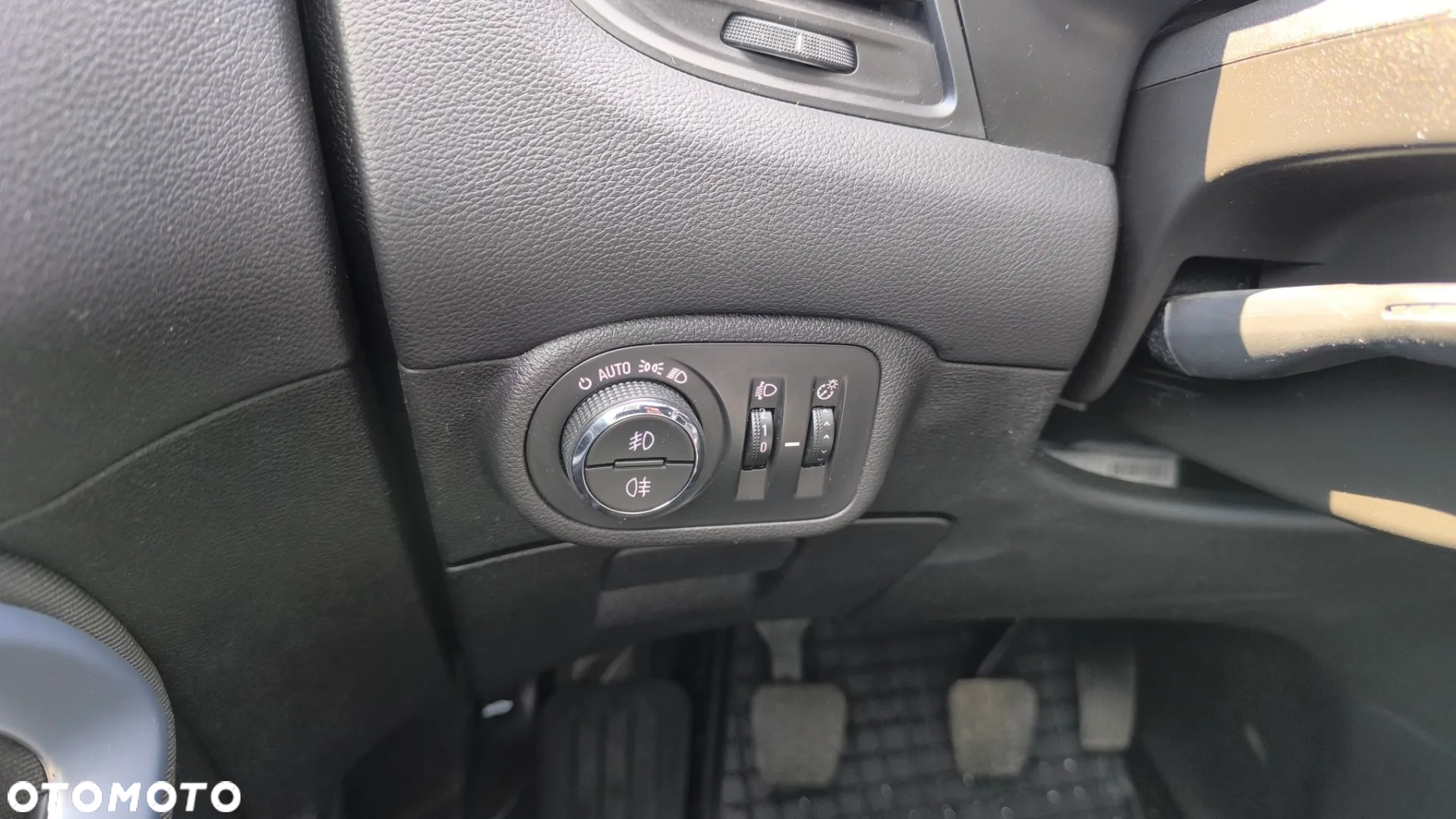 Opel Zafira 1.4 Turbo (ecoFLEX) Start/Stop Business Innovation - 25
