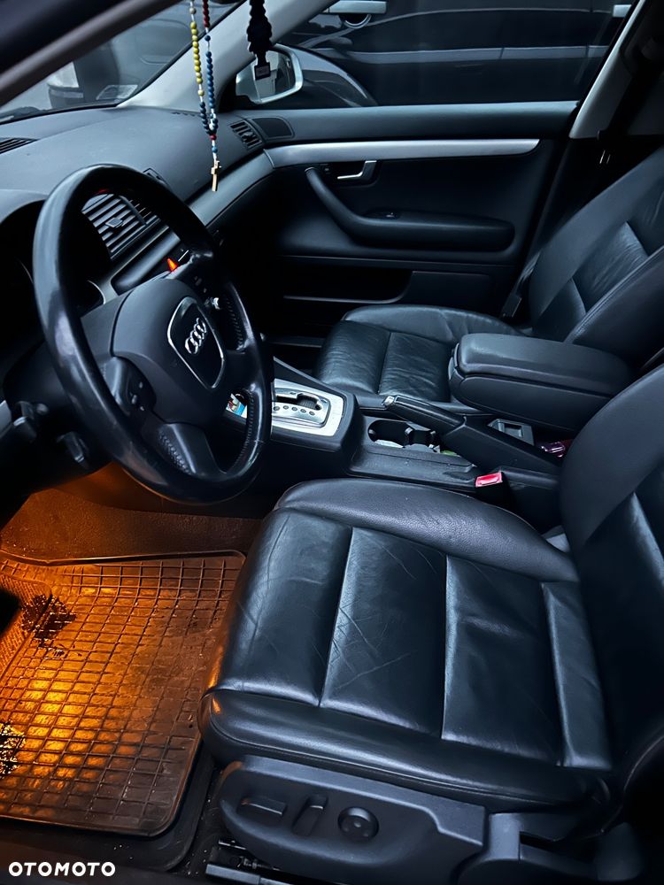 Audi A4 Limousine 2.0 T FSI multitronic - 9