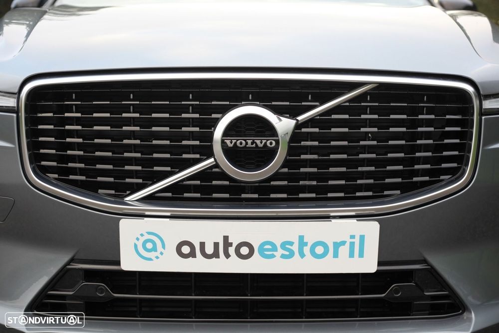 Volvo XC 60 2.0 T8 PHEV R-Design AWD - 26