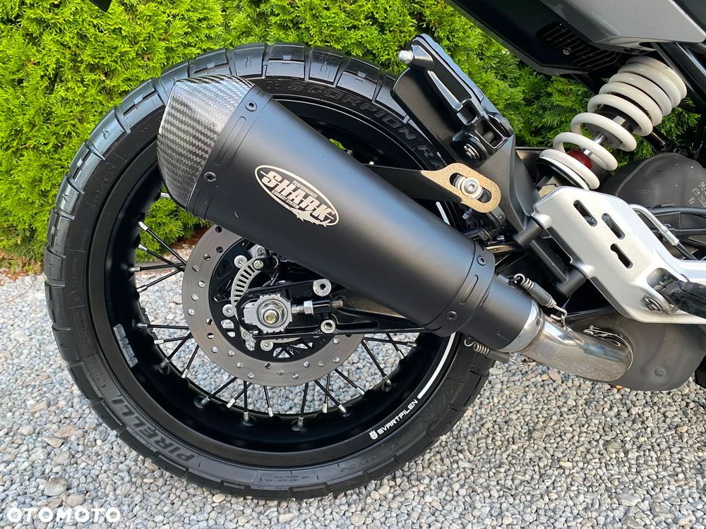 Husqvarna Svartpilen - 16