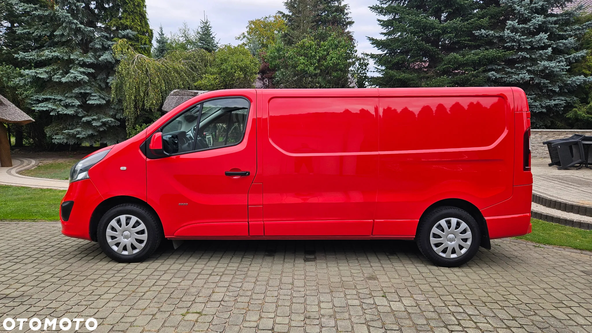 Opel Vivaro - 10