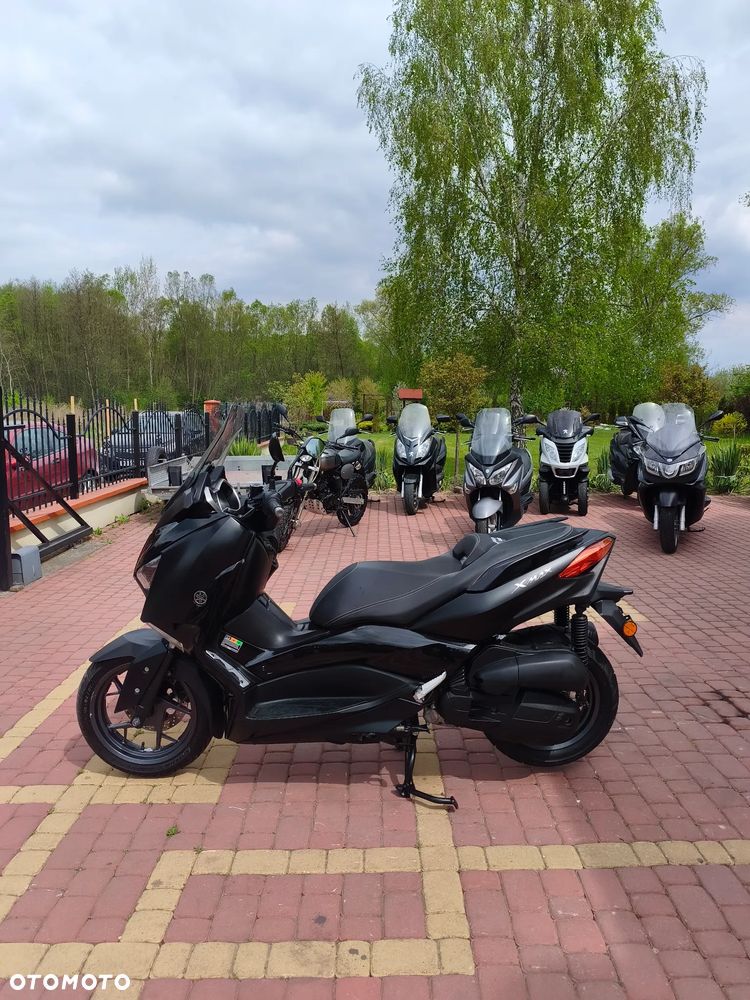 Yamaha X-max - 9