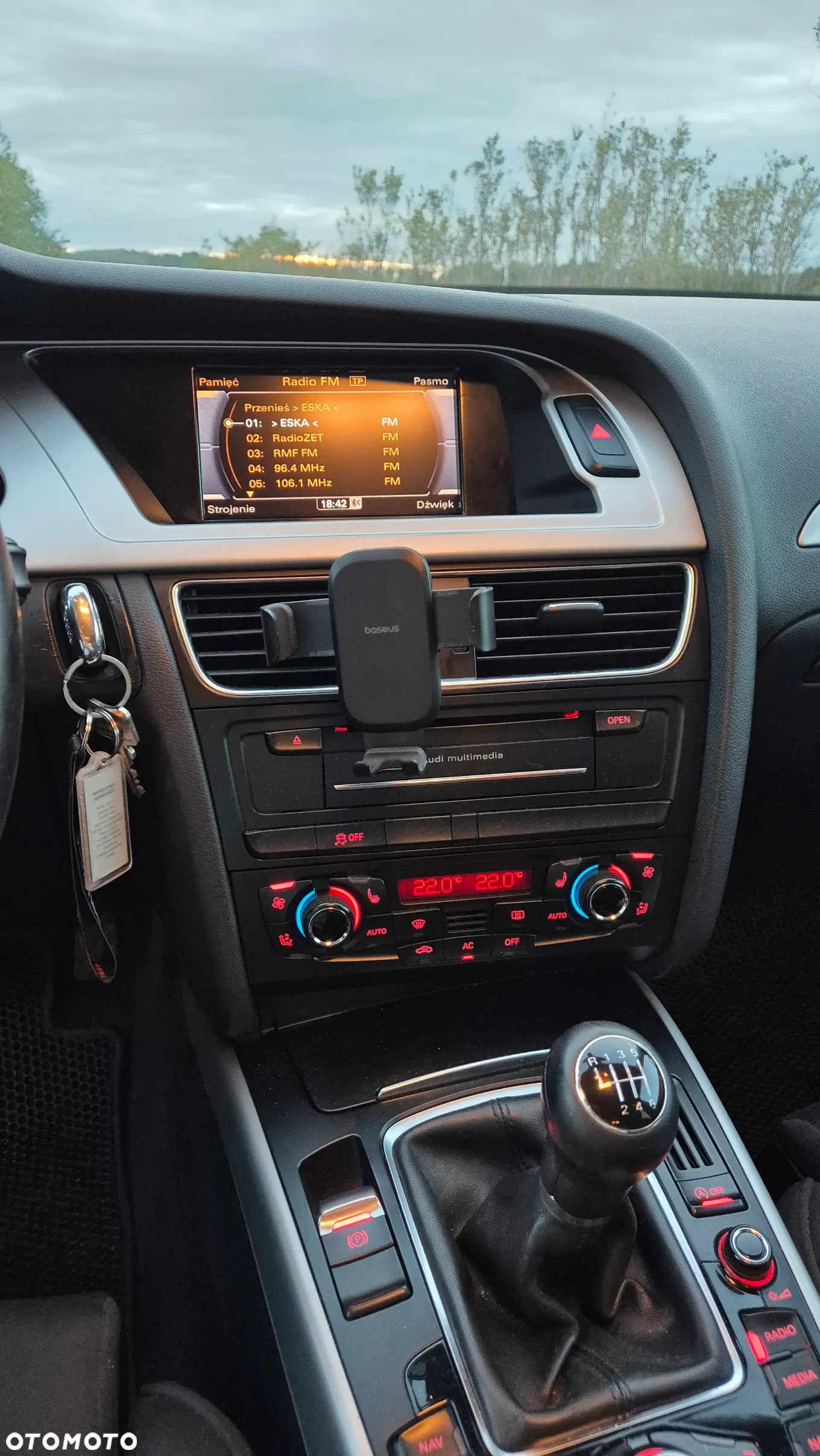 Audi A4 ver-2-0-tdi-quattro - 14