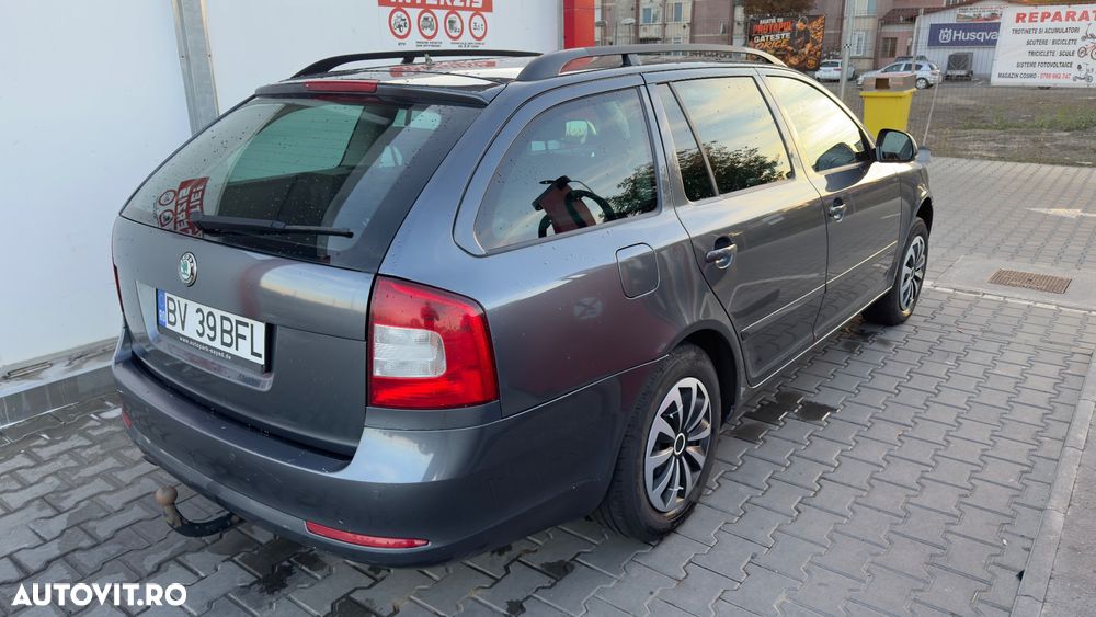 Skoda Octavia 1.6 TDI DPF 4x4 Ambition - 4