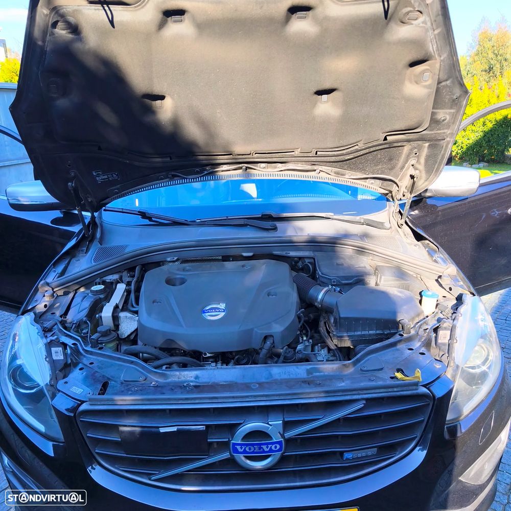 Volvo XC 60 2.0 D4 R-Design Summum - 22