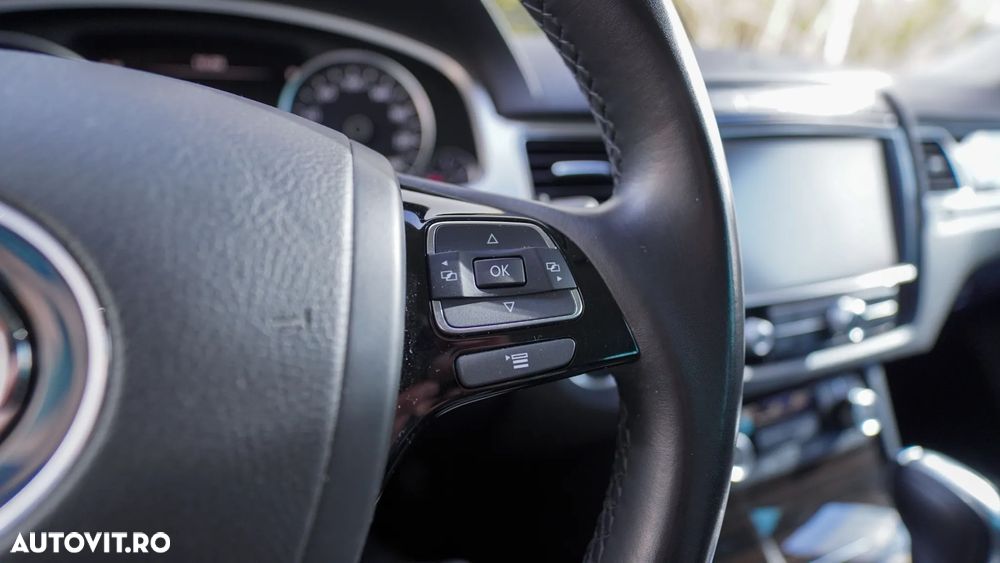 Volkswagen Touareg 3.0 V6 TDI BMT Terrain Tech - 22