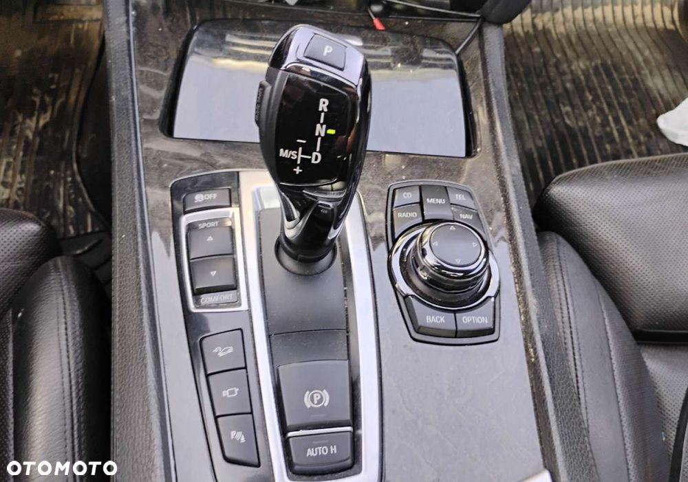 BMW Seria 7 - 19