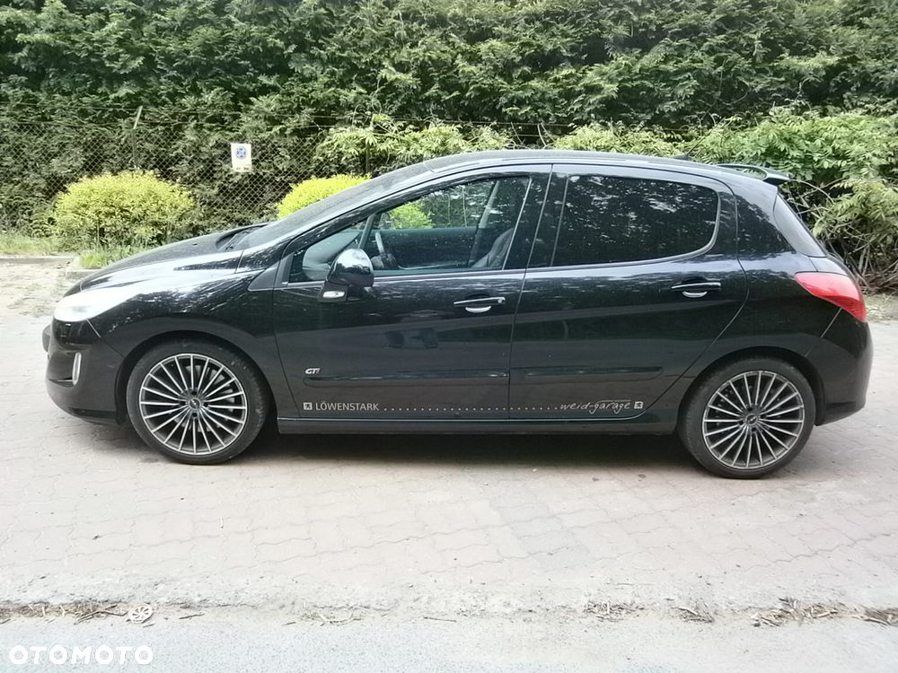 Peugeot 308 200 THP GTi - 2