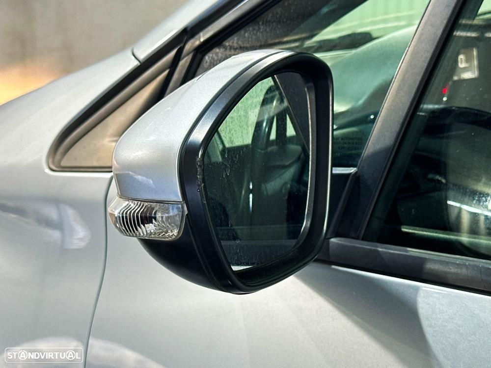 Peugeot 208 1.4 HDi Allure - 17