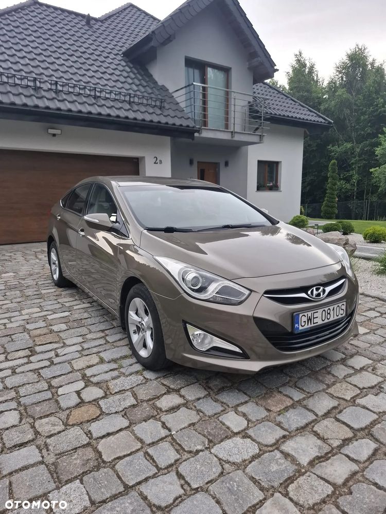Hyundai i40 1.7 CRDi Comfort + - 1