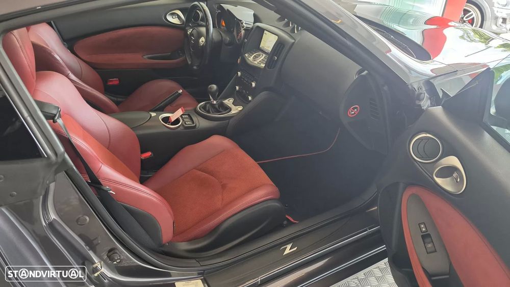 Nissan 370 Z Black Edition - 57