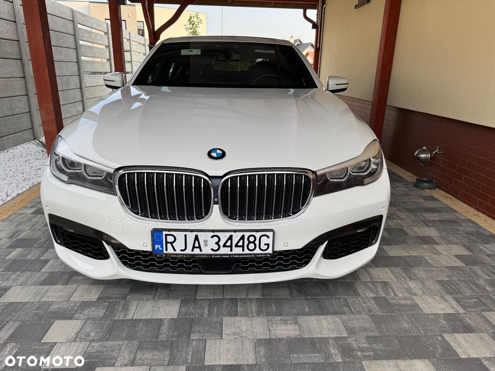 BMW Seria 7 740Li xDrive - 10