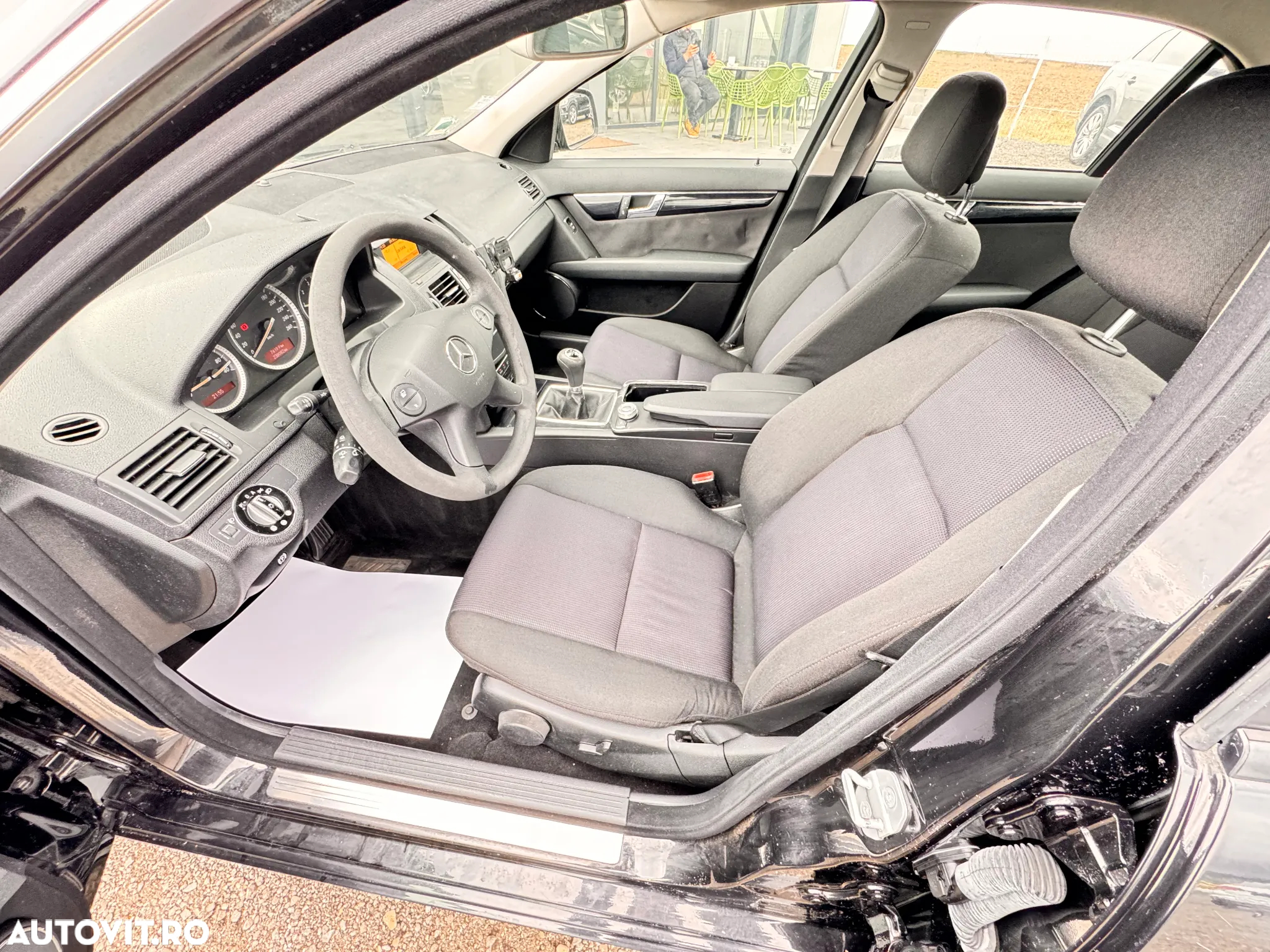 Mercedes-Benz C 200 CDI - 13