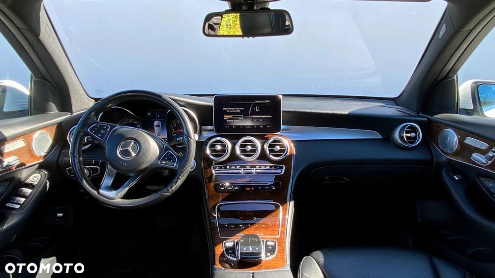 Mercedes-Benz GLC 300 4Matic 9G-TRONIC - 13