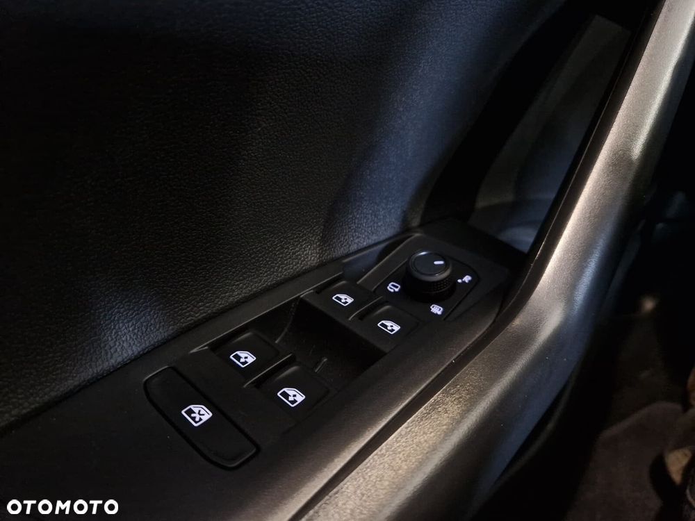 Volkswagen Polo - 21