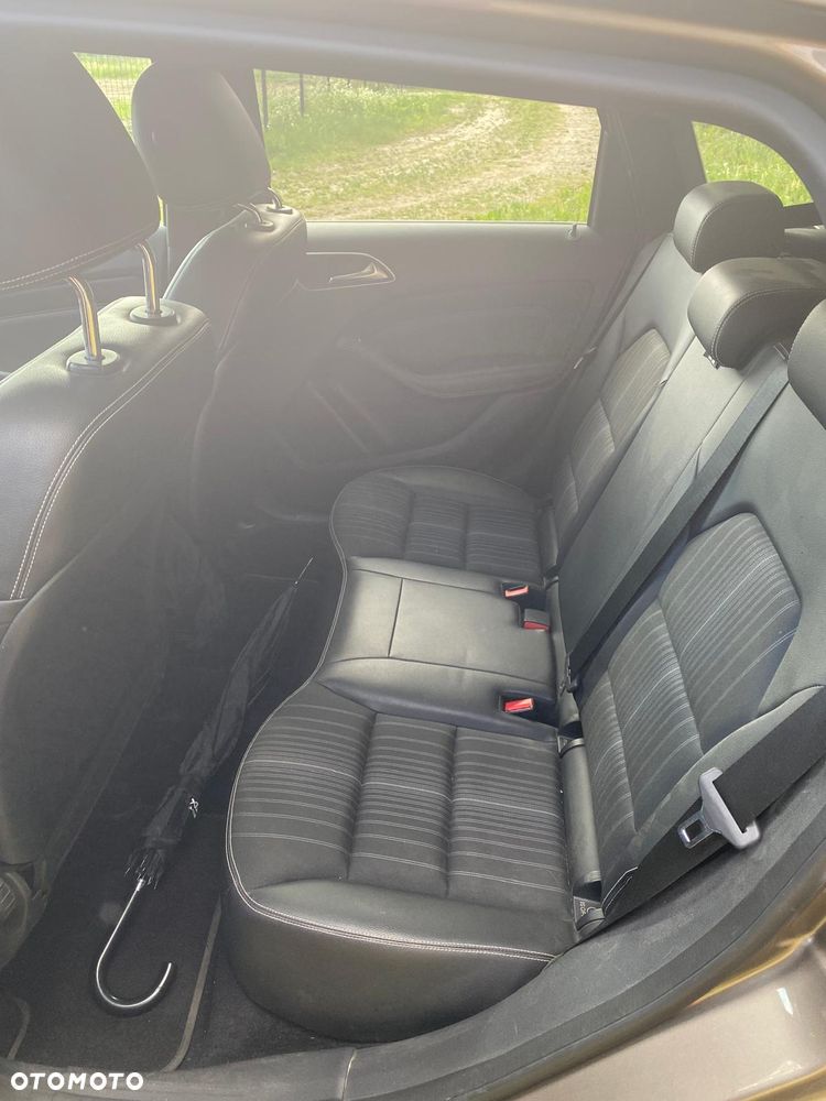 Mercedes-Benz Klasa B 200 CDI (BlueEFFICIENCY) 7G-DCT - 10