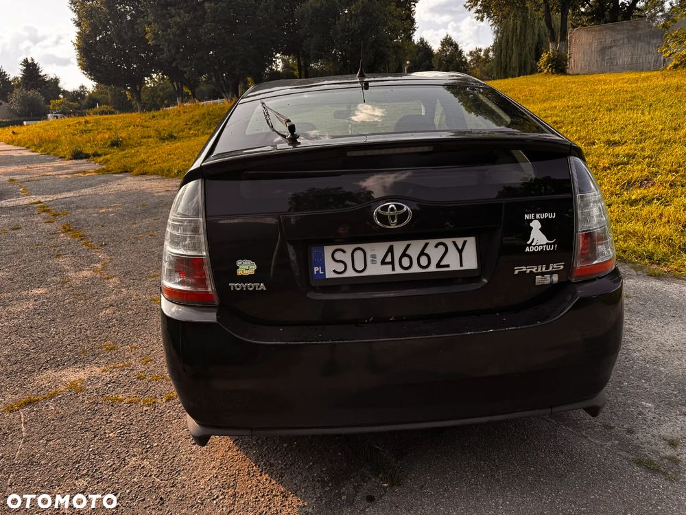 Toyota Prius 1.5 VVT-i Prestige - 2