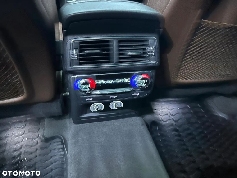 Audi Q7 - 18