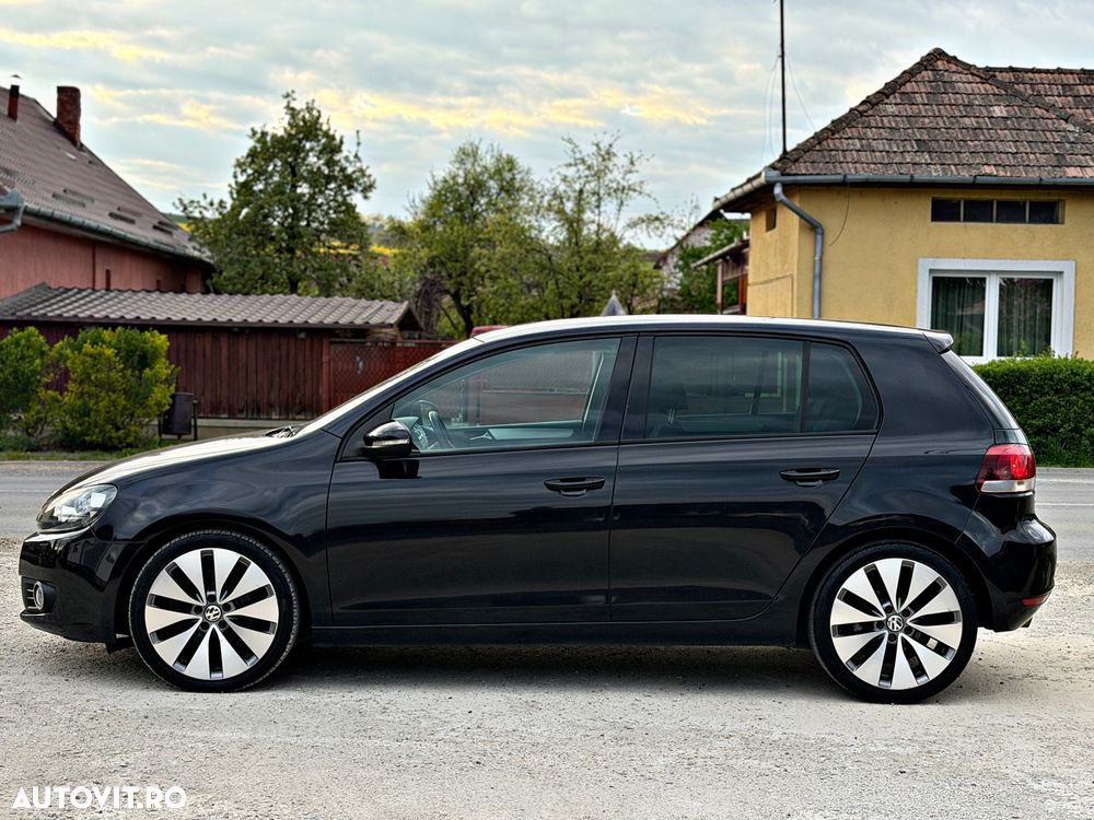 Volkswagen Golf - 5