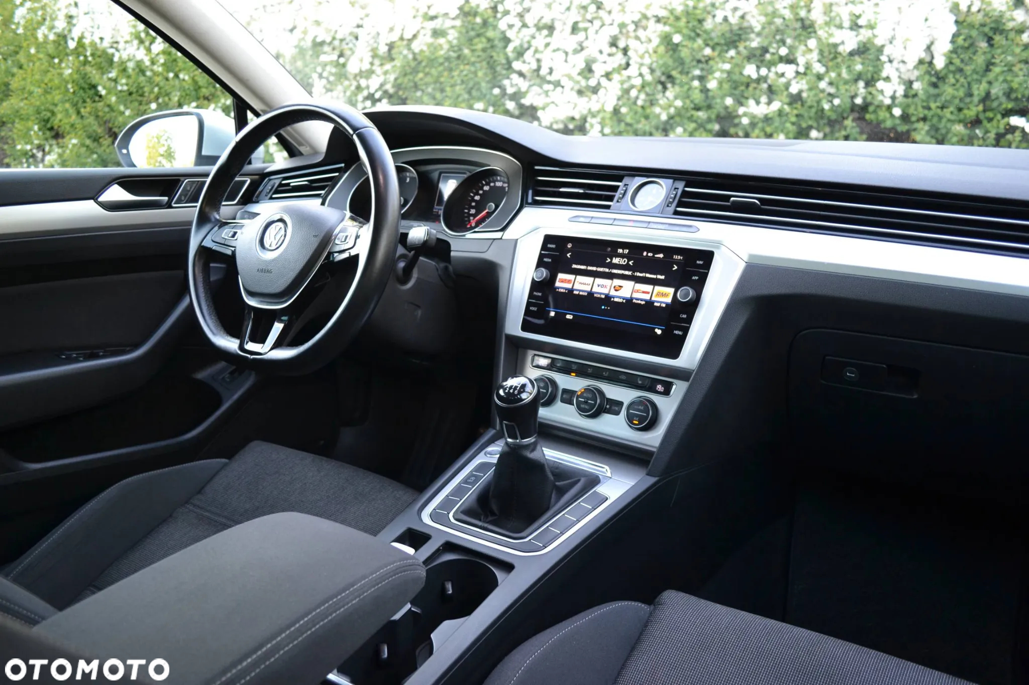 Volkswagen Passat 2.0 TDI BMT Comfortline - 7