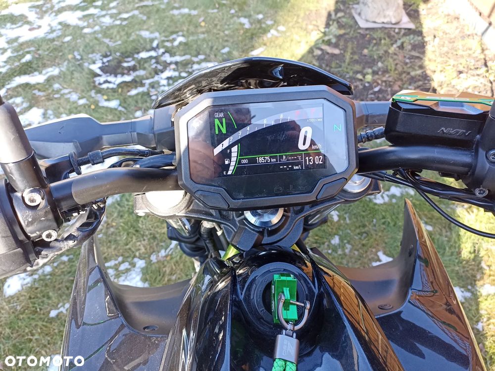 Kawasaki Z 650 - 10