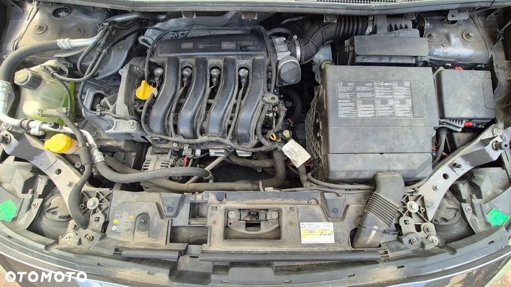 Renault Fluence 1.6 16V Expression Euro5 - 8