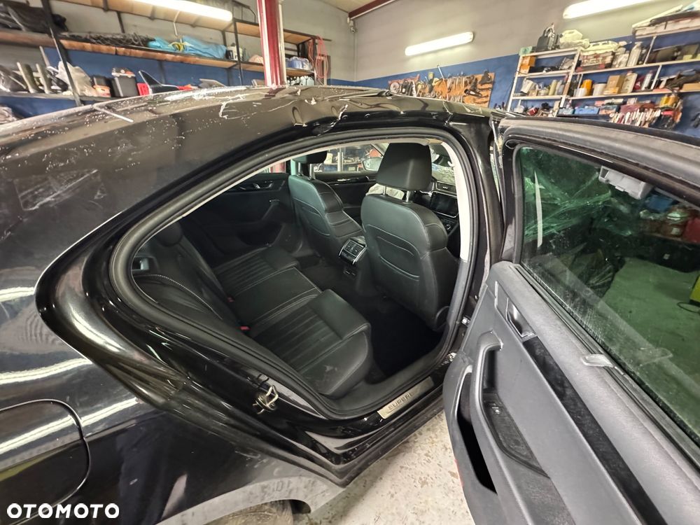 Skoda Superb 2.0 TSI DSG L&K - 10