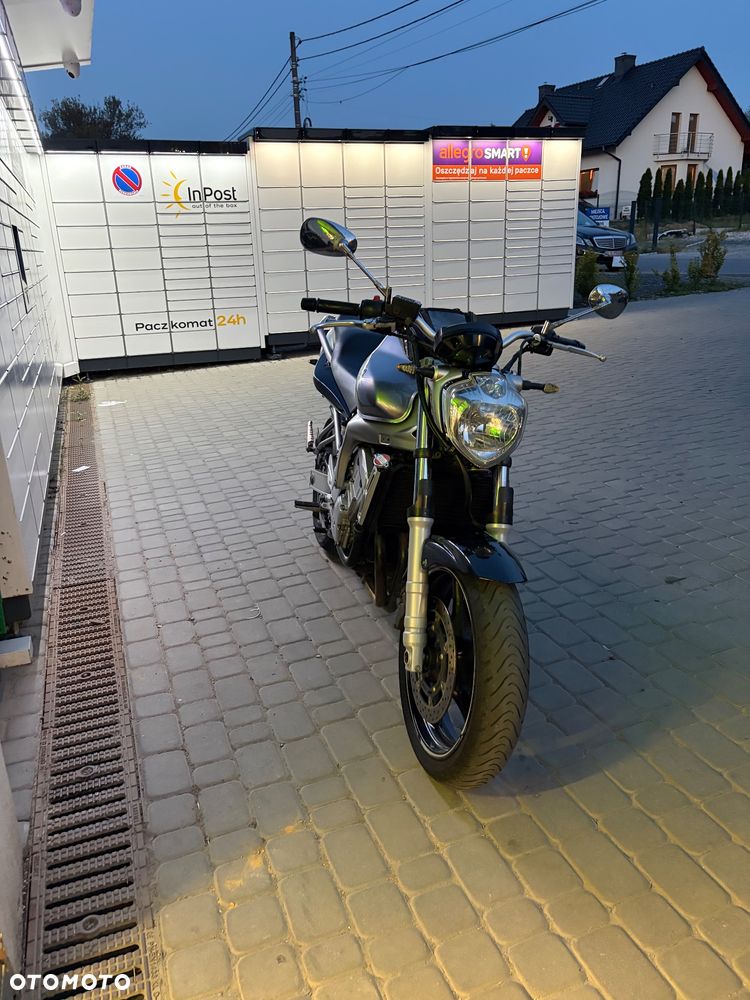 Yamaha FZ6 - 16