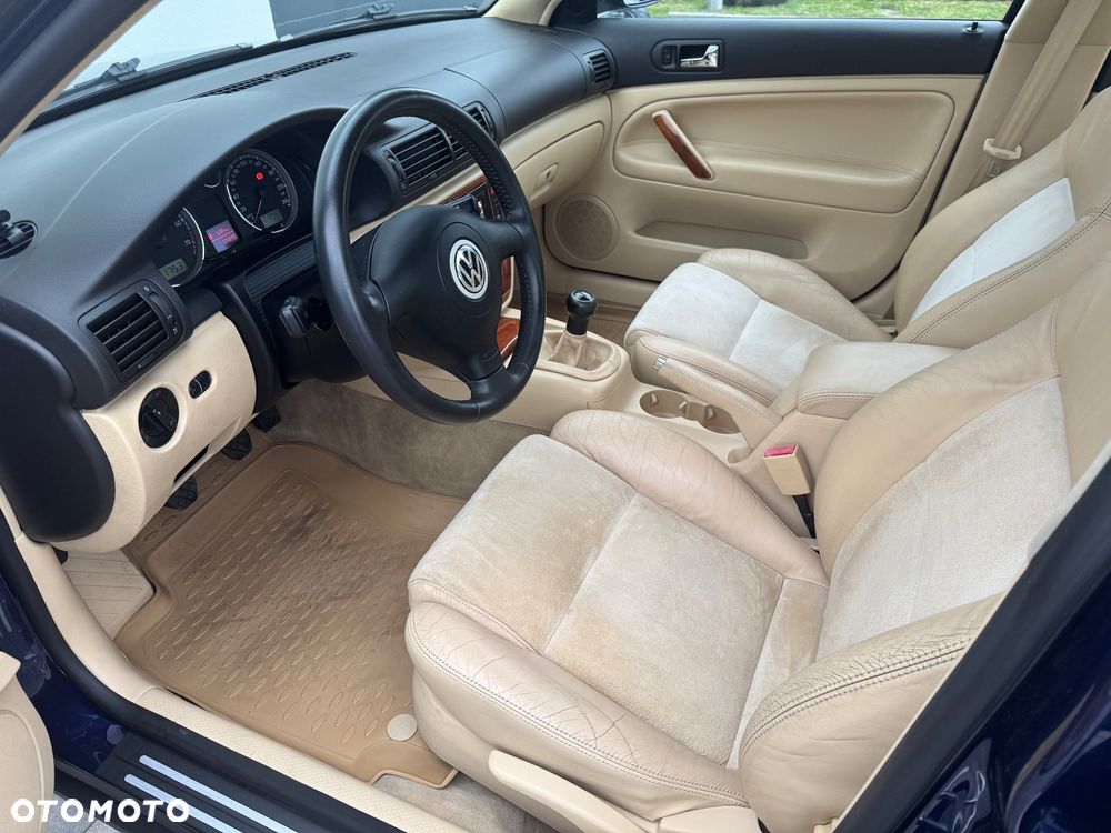 Volkswagen Passat 2.0 Exclusive - 13