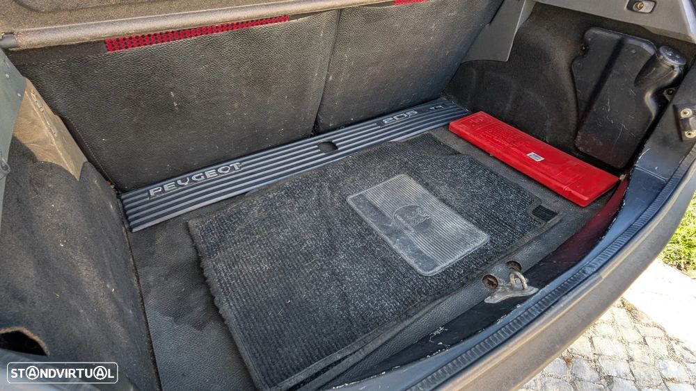 Peugeot 205 1.6 GTi - 14