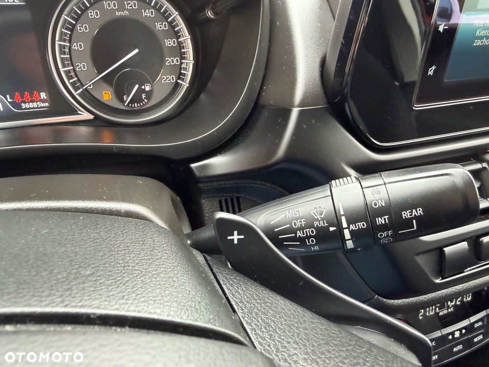 Suzuki S-Cross 1.5 Dualjet AGS Comfort - 27