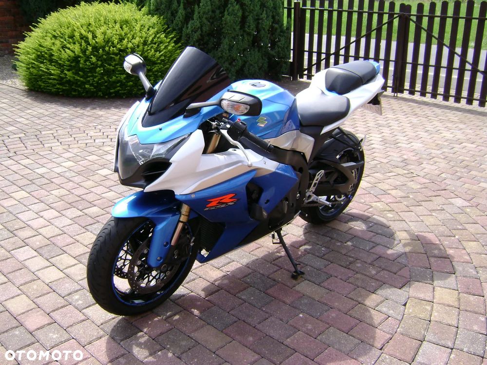Suzuki GSX 1000 - 4