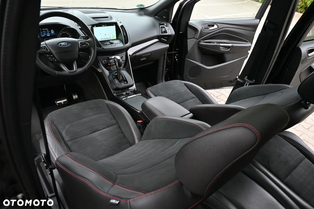 Ford Kuga 2.0 TDCi AWD ST-Line - 29