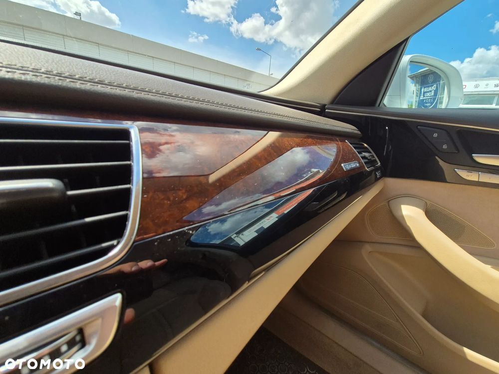 Audi A8 3.0 TFSI L Quattro - 24