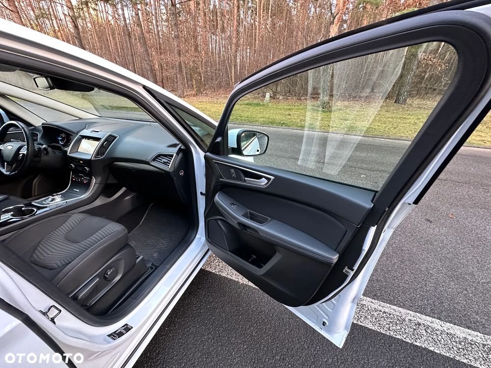 Ford S-Max 2.0 TDCi Trend - 29