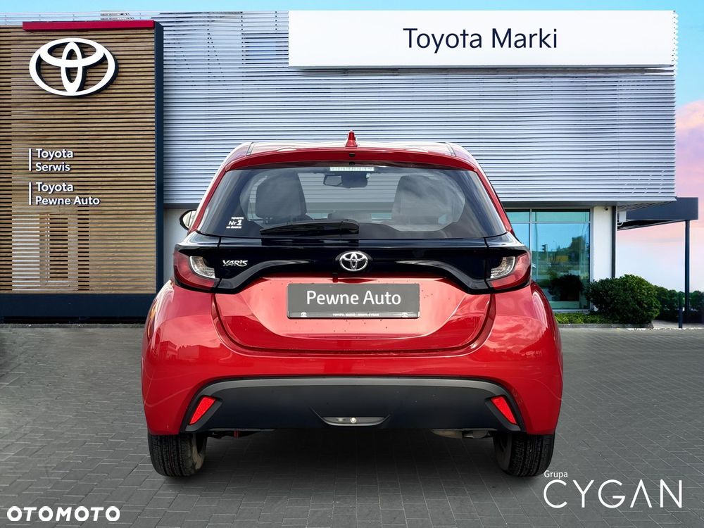 Toyota Yaris - 4