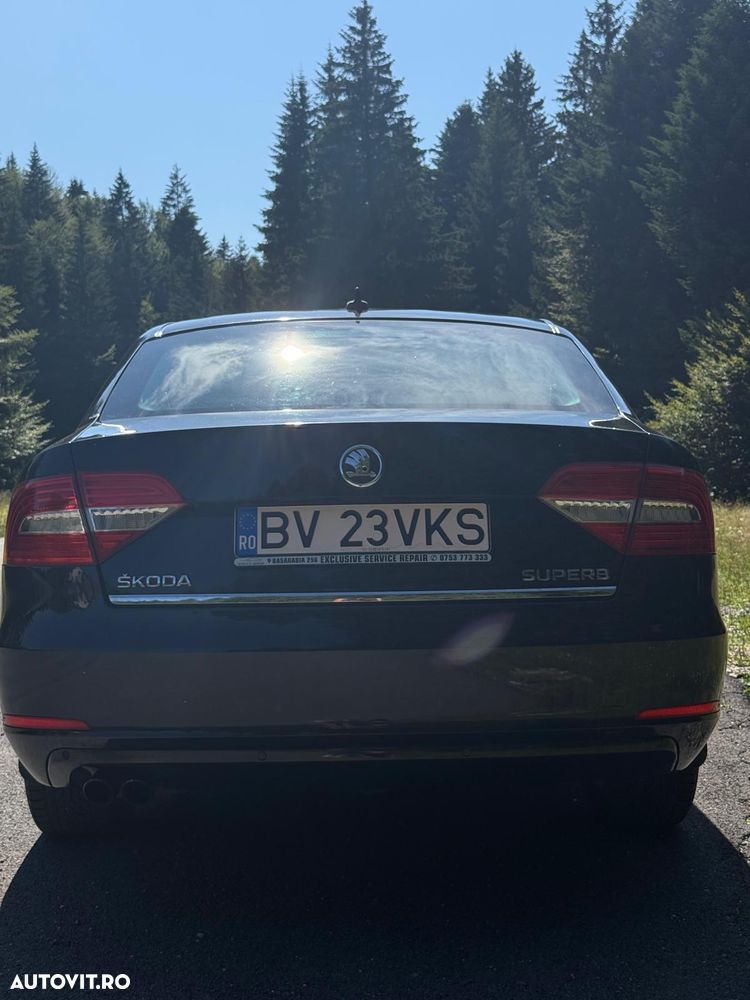 Skoda Superb 2.0 TDI 4X4 Laurin&Klement - 2