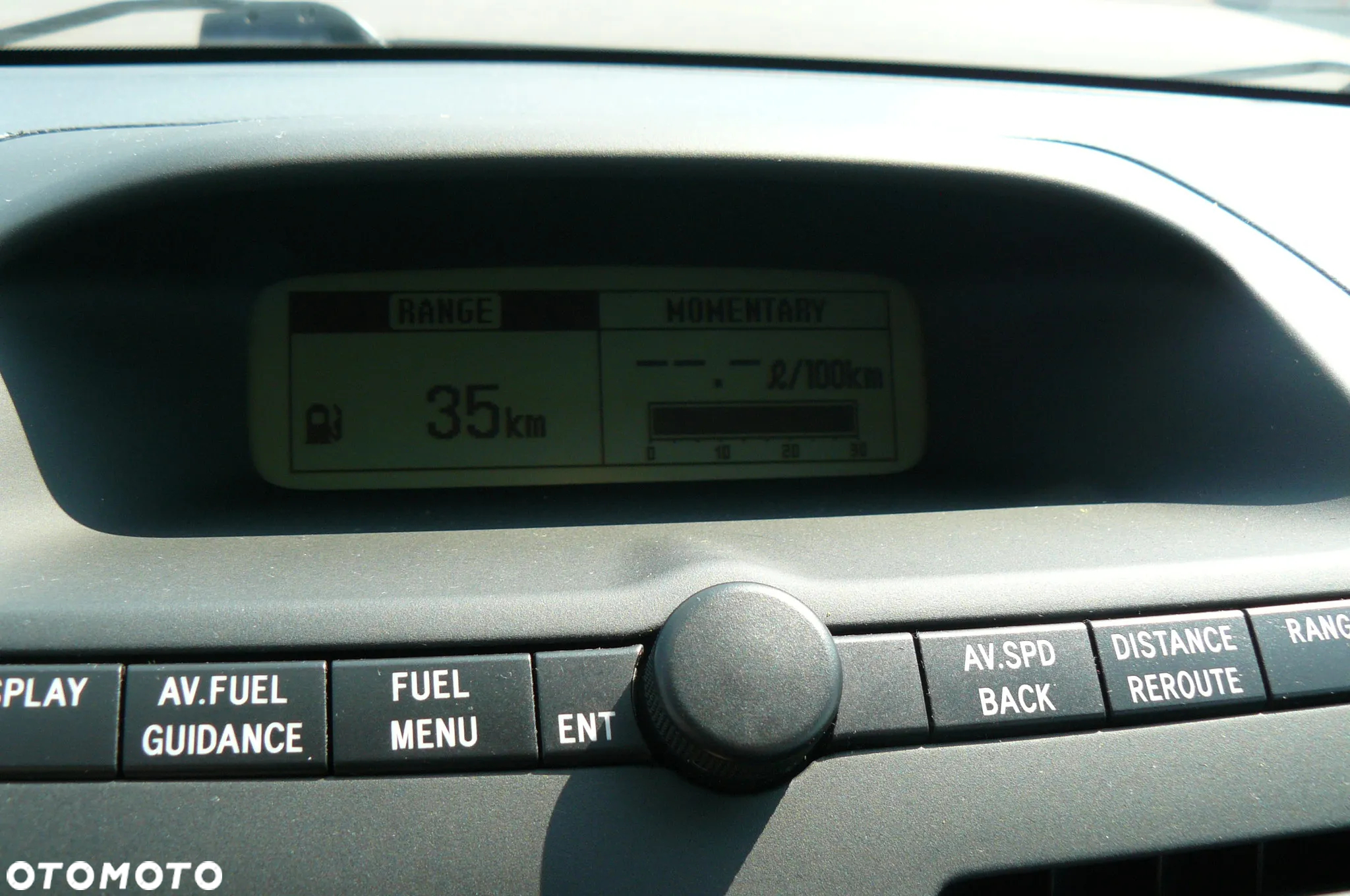 Toyota Avensis - 14