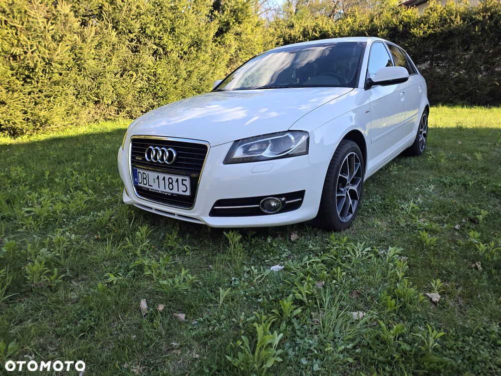 Audi A3 Sportback 2.0 TDI DPF quattro S line Sportpaket - 1