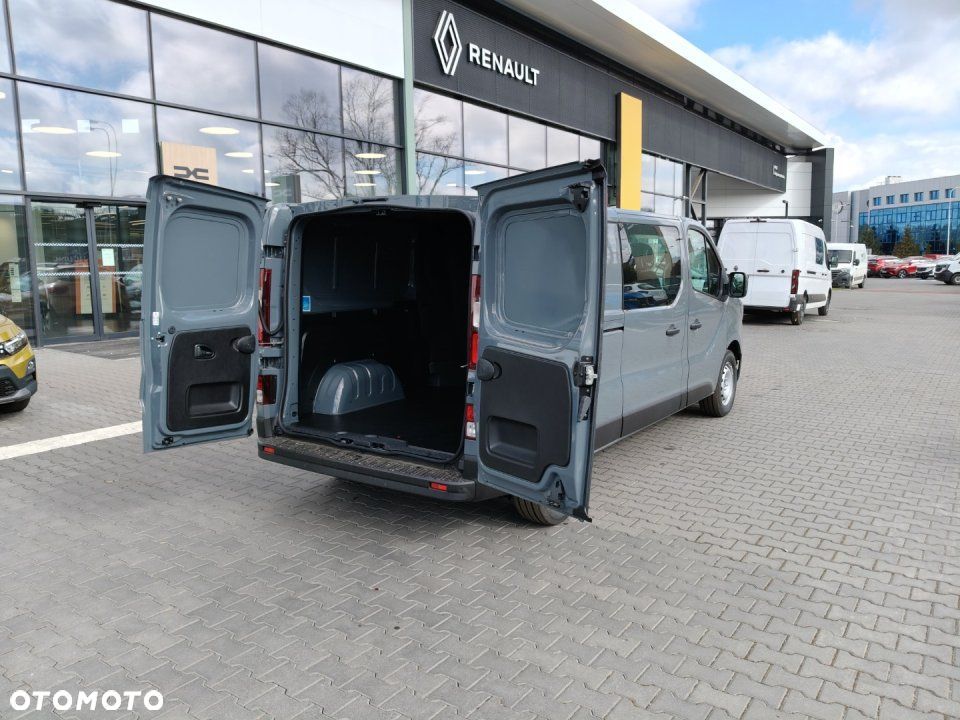 Renault Trafic - 6