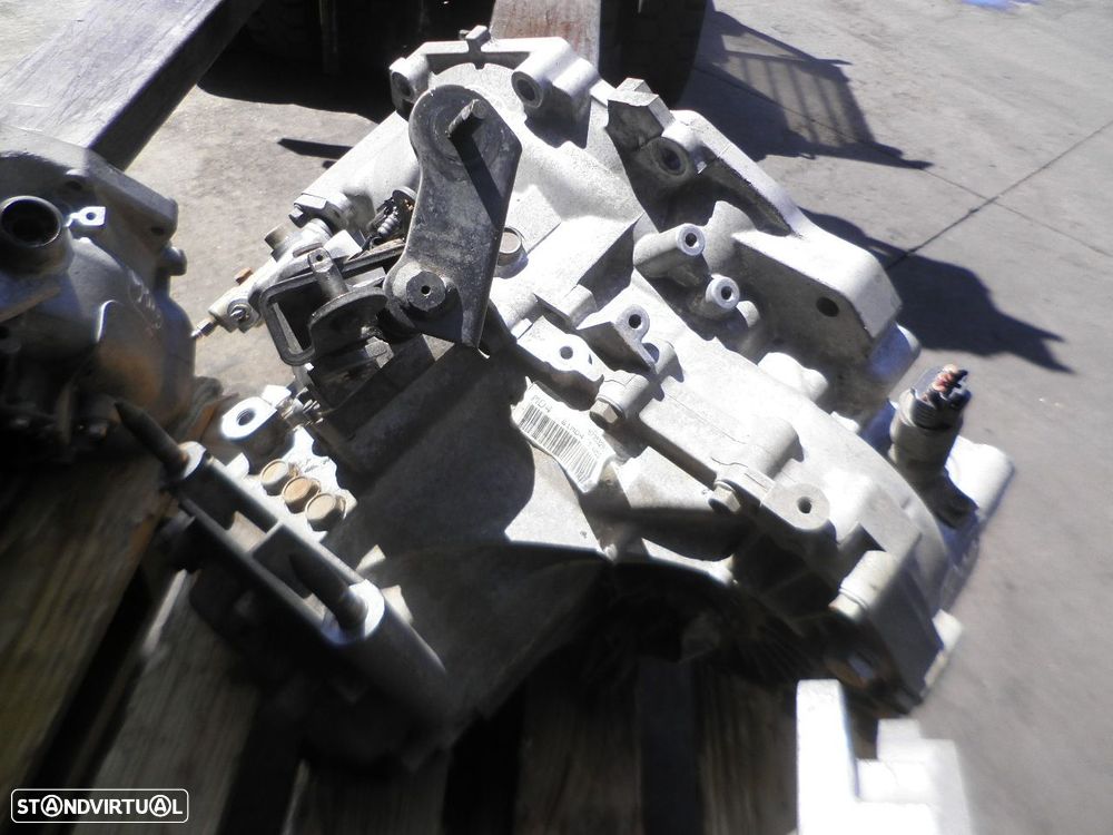 Caixa Velocidades MD4 1514A52 97253291 61MD4 HONDA CIVIC 7 FASE 1 2002 1.7CDTI 100CV 5P CINZA DIESEL 5V - 2