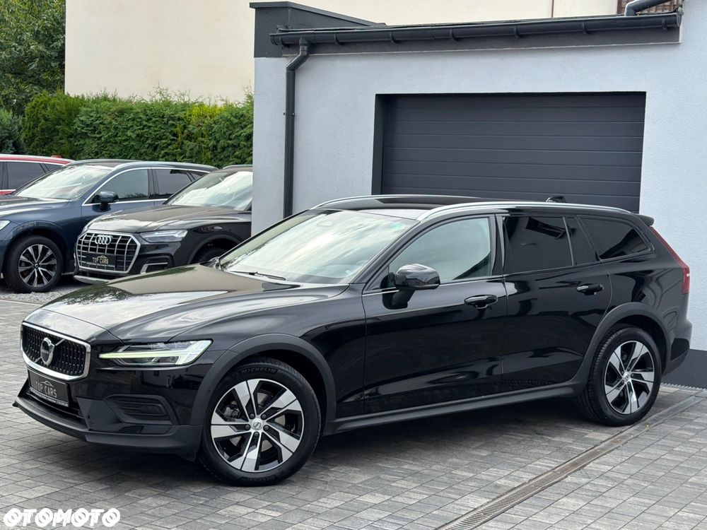 Volvo V60 Cross Country B4 D AWD Geartronic Pro - 30
