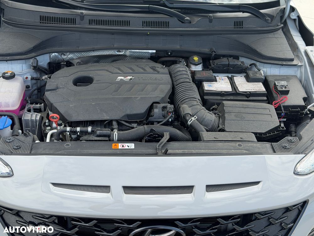 Hyundai KONA - 21