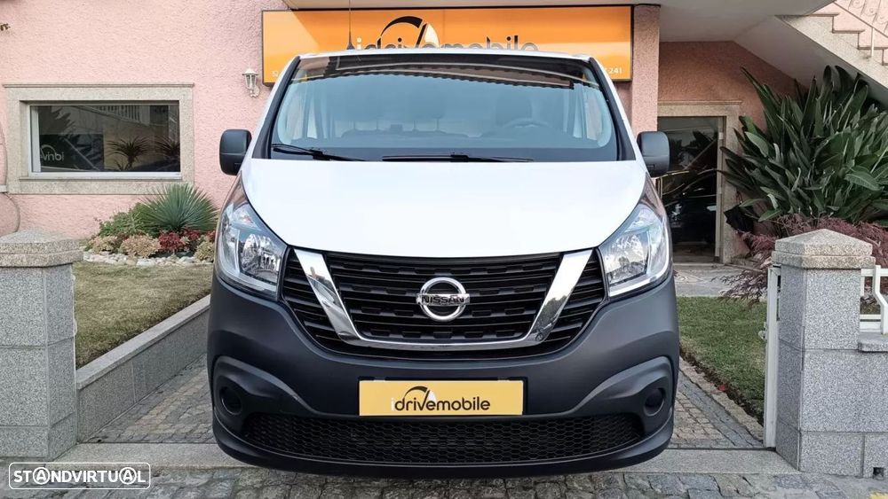 Nissan nv300 - 3