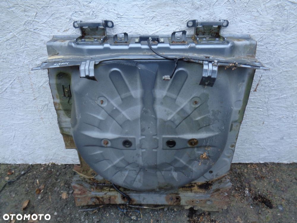 vw eos klapa 06-15r pas wzmocnienia tył wanna - 1