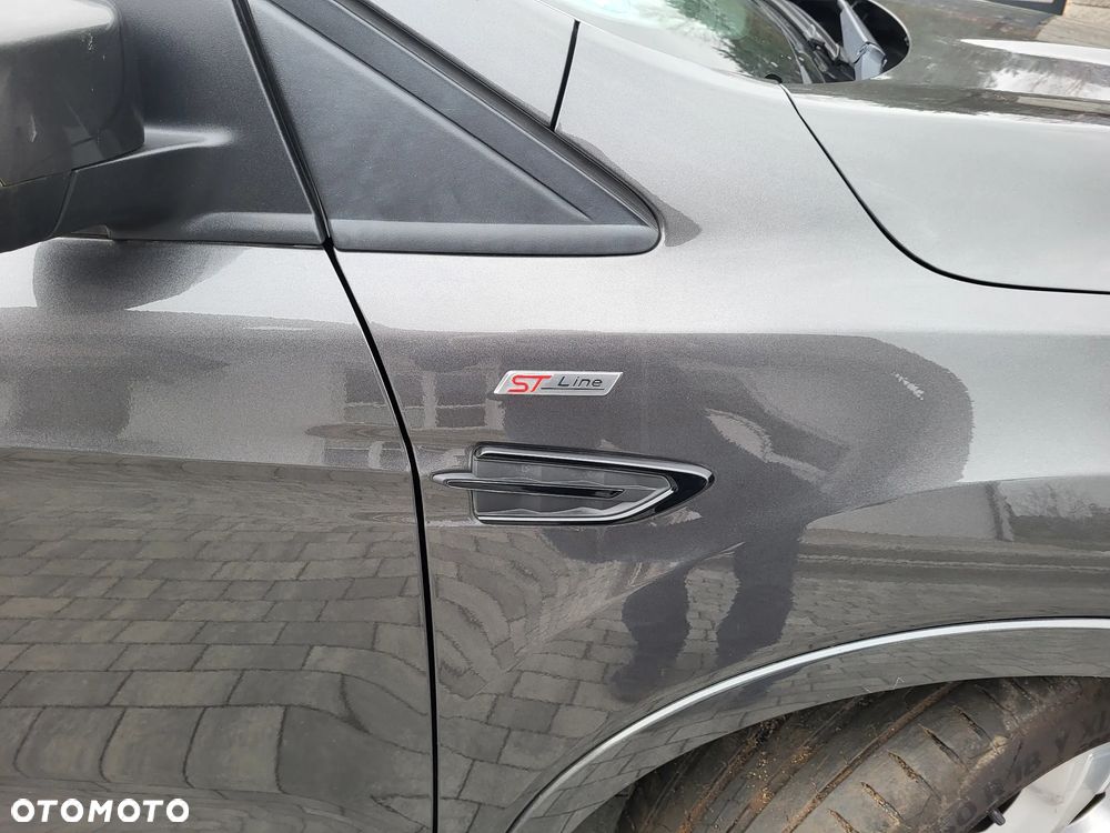 Ford Kuga 2.0 TDCi 4x4 ST-Line - 5