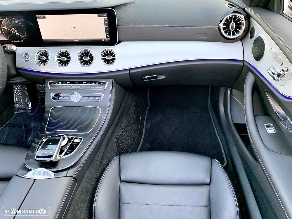 Mercedes-Benz E 300 9G-TRONIC AMG Line - 11
