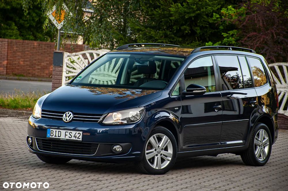 Volkswagen Touran 1.6 TDI DPF BlueMotion Technology MATCH - 2