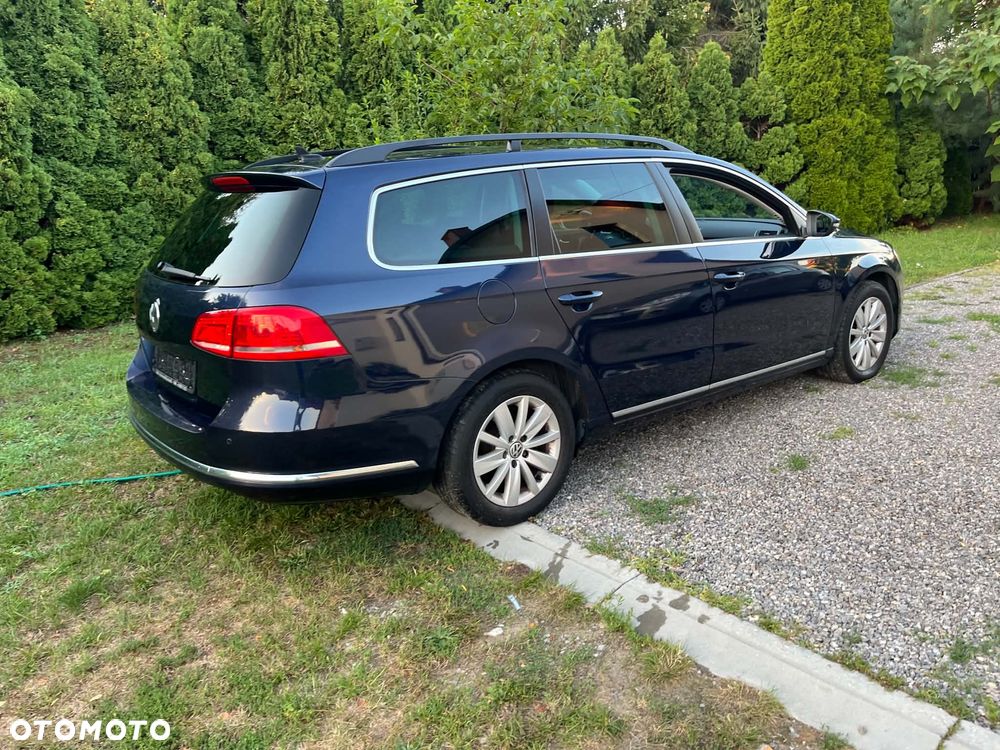 Volkswagen Passat 2.0 TDI Highline DSG - 14